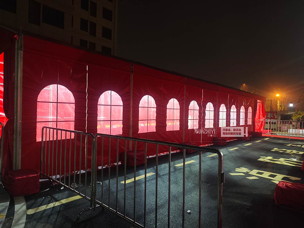 鄭州篷房公司搭建樓盤分房活動現場紅色篷房