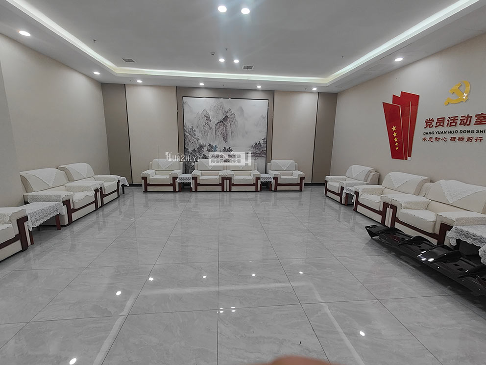 湖北咸寧市中南海沙發(fā)，華熠沙發(fā)租賃進(jìn)行布置